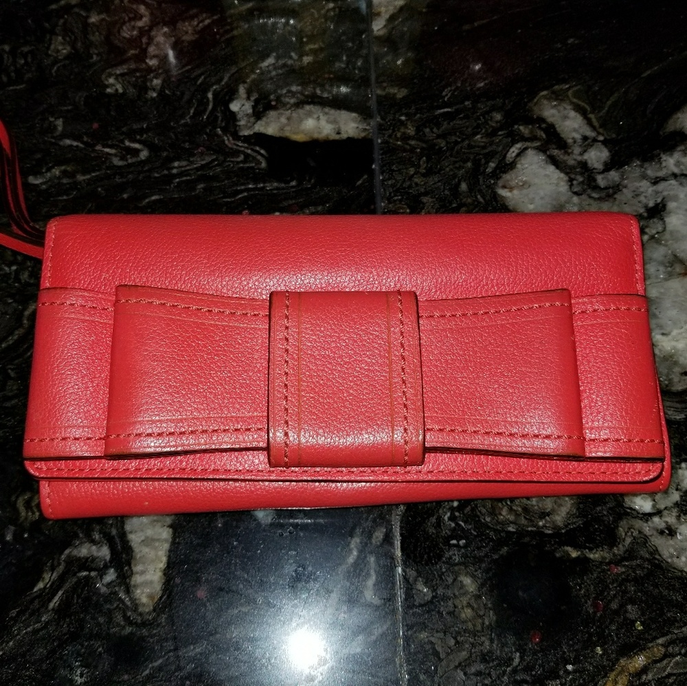 Kate Spade wallet/wristlet